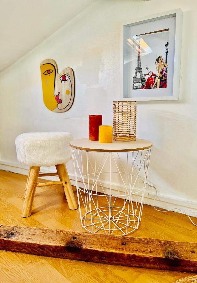 Parc Buttes Chaumont - Studio Mezzanine Paris Apartment Exterior photo